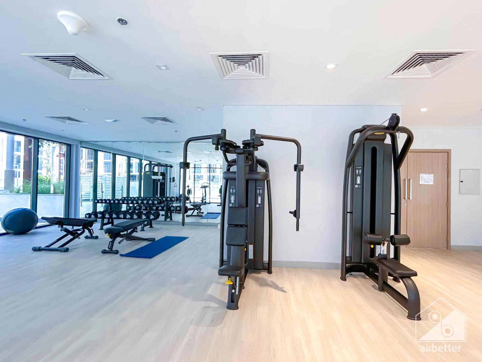 Charming Studio With Balcony In Azizi Riviera Dubai Dış mekan fotoğraf